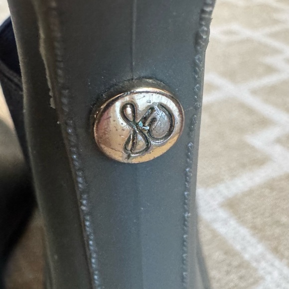 Sam Edelman Chelsea Rain Boots Waterproof Rubber Olive Green Size 9 - Picture 5 of 9